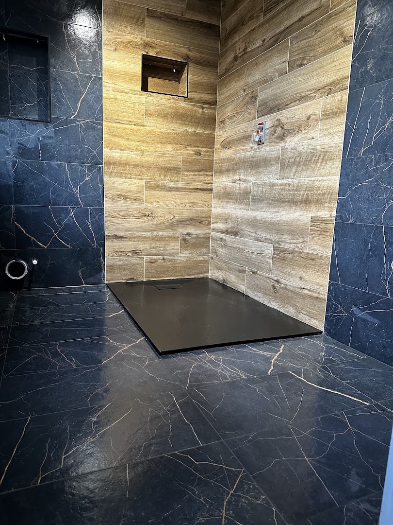R.B - Tiling & Venetian Plastering — Photos 9