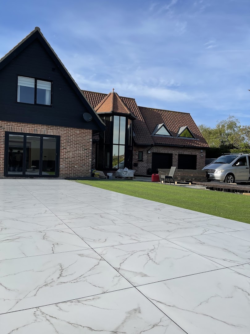R.B - Tiling & Venetian Plastering — Photos 12