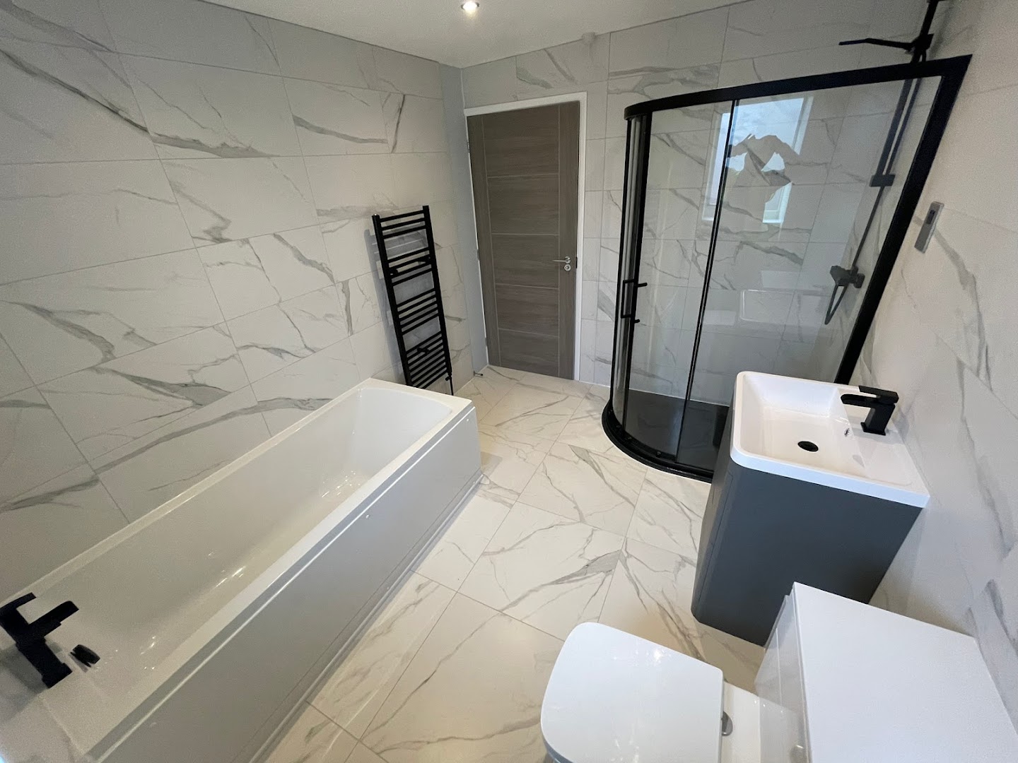 R.B - Tiling & Venetian Plastering — Photos 5